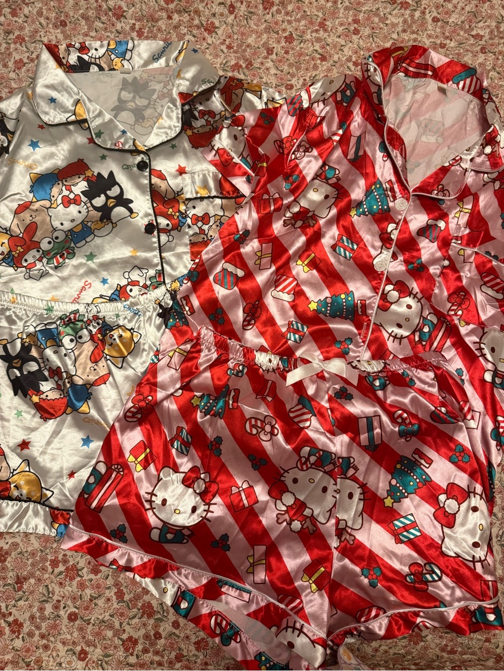 Sanrio hello kitty satin pajamas pjs medium